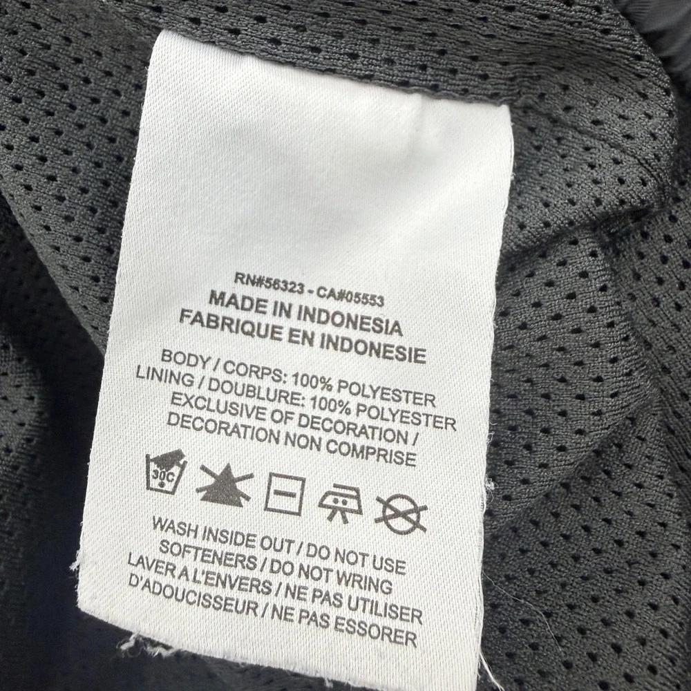 Nike Sportswear Shorts Mens‎ XXL Black Mesh Lined Embroidered Logo Drawstring